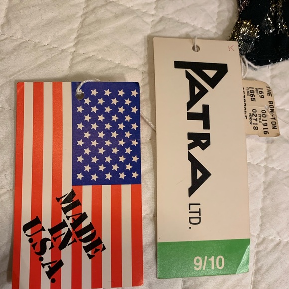 Black and silver and gold shirt with satin black pants brand new tag still on - Picture 8 of 10